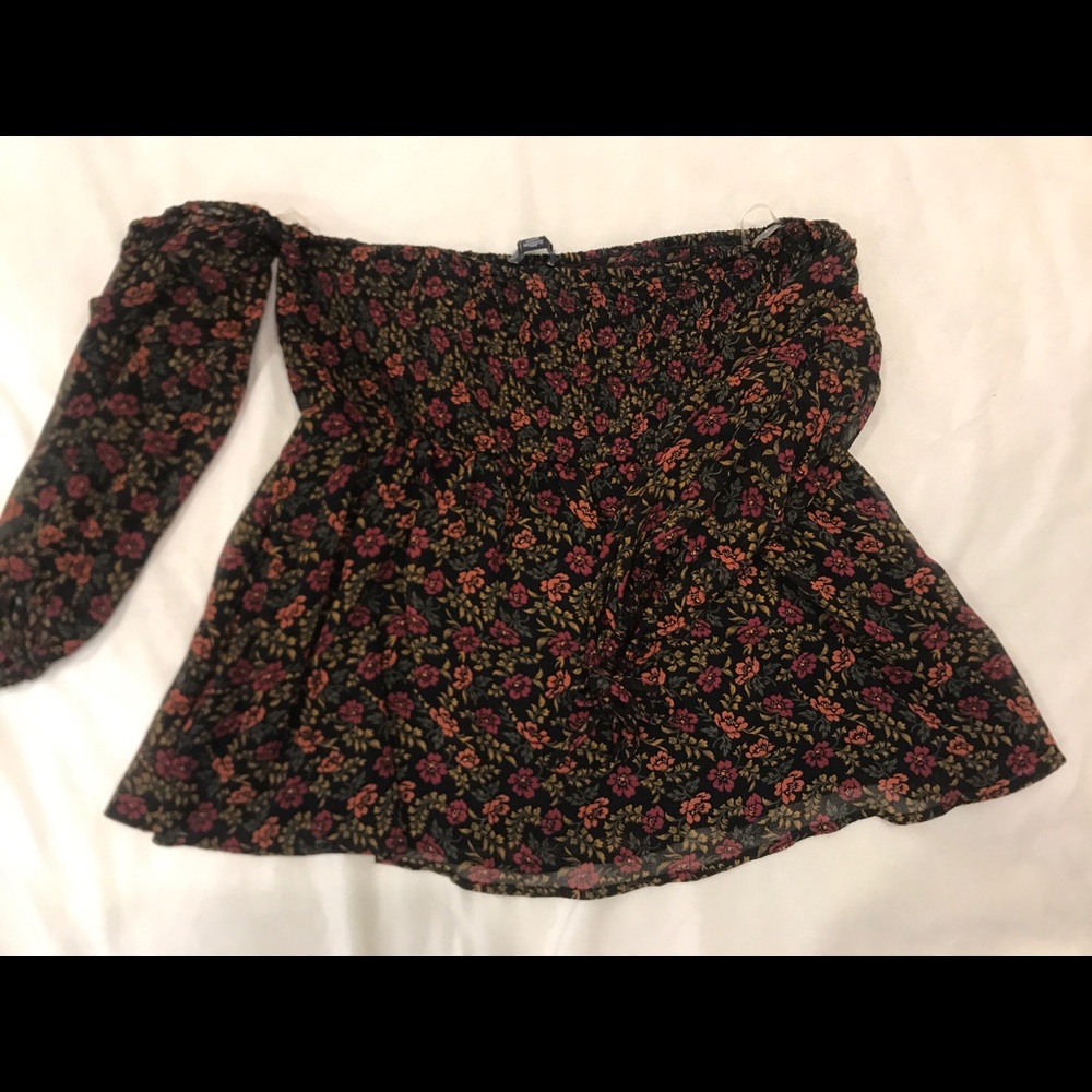 Flower blouse🌼